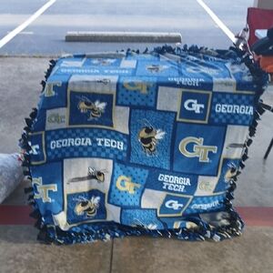 Georgia Tech Fleece Blanket - Blue and White